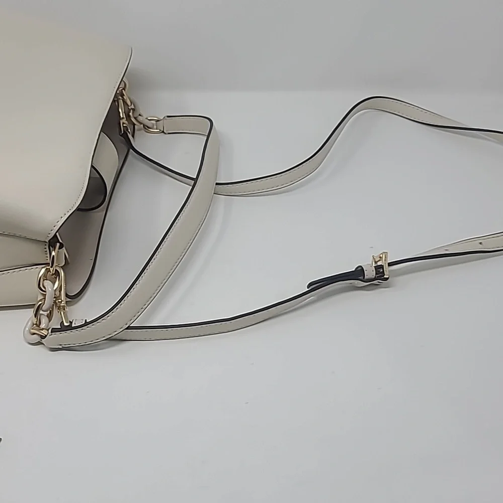 MICHAEL KORS Purse Cream Textured Leather Shoulder Bag with Gold Hardware - Picture 3 of 12